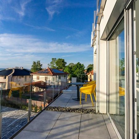 Izi Apartman Фоньод Екстер'єр фото