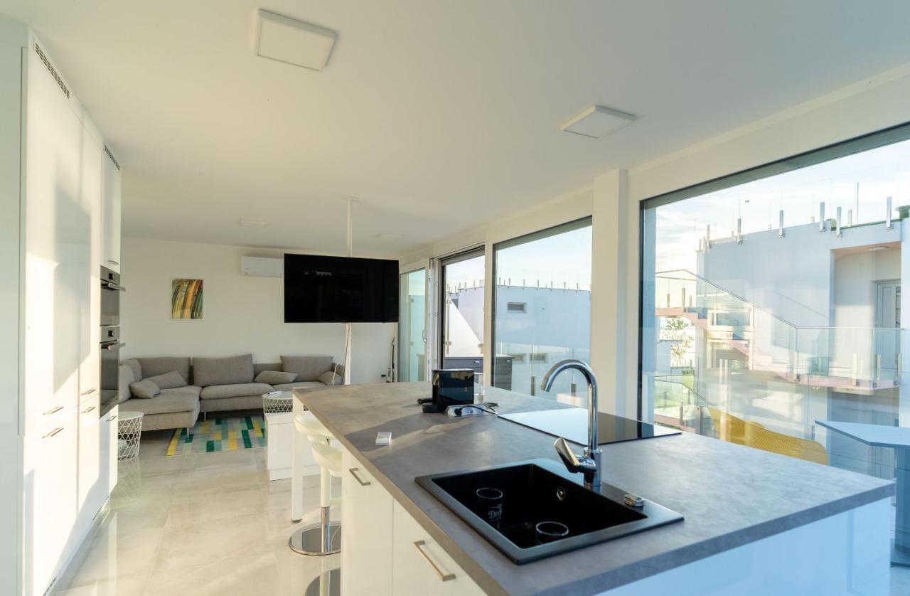 Izi Apartman Фоньод Екстер'єр фото