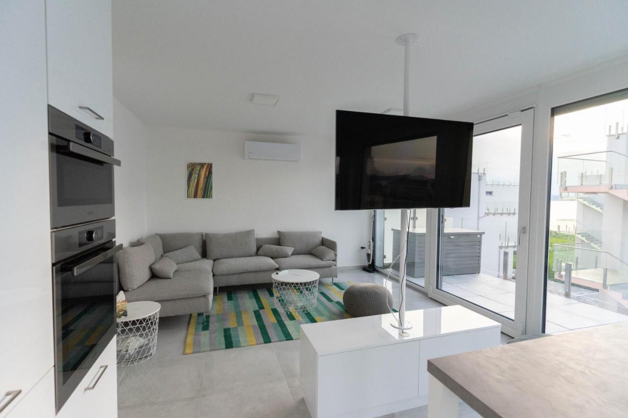 Izi Apartman Фоньод Екстер'єр фото